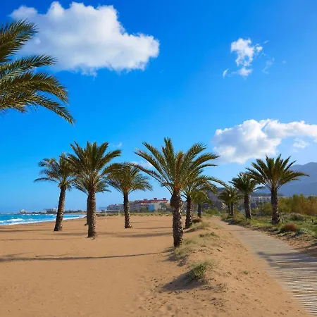 וילה Les Canyes By Interhome